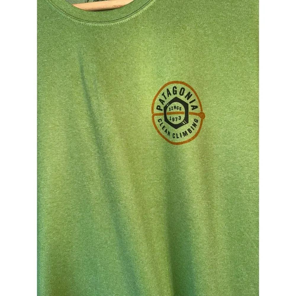 Patagonia men's lime green daily capilene base layer t-shirt medium - Picture 2 of 4